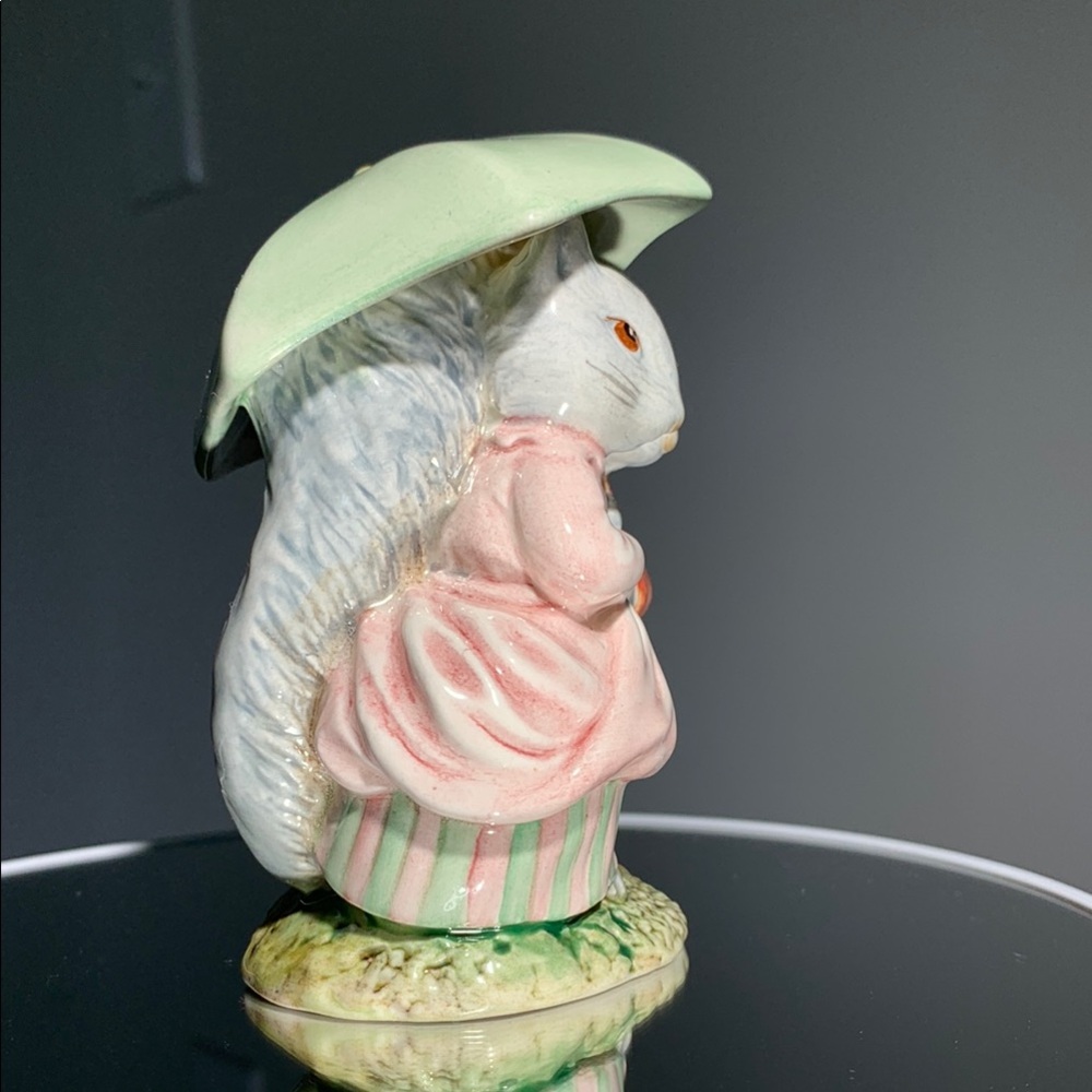 Royal Doulton "Goody and Timmy Tiptoes" Beatrix Potter's Famous SQUIRRELs - Picture 6 of 7
